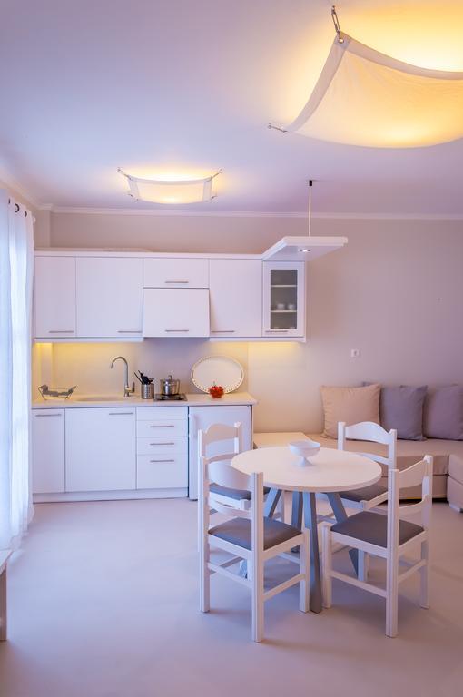 Milos Bay Suites Adamantas  Cameră foto