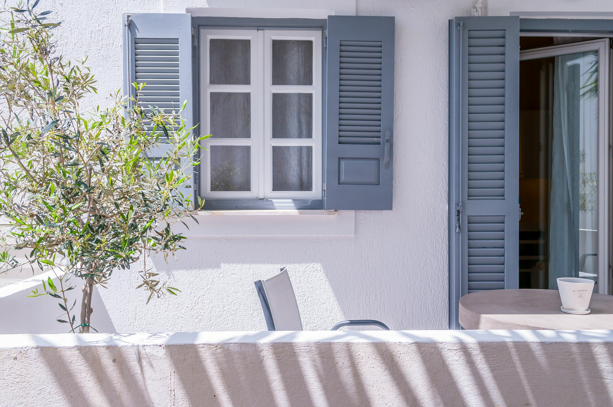 Milos Bay Suites Adamantas  Exterior foto