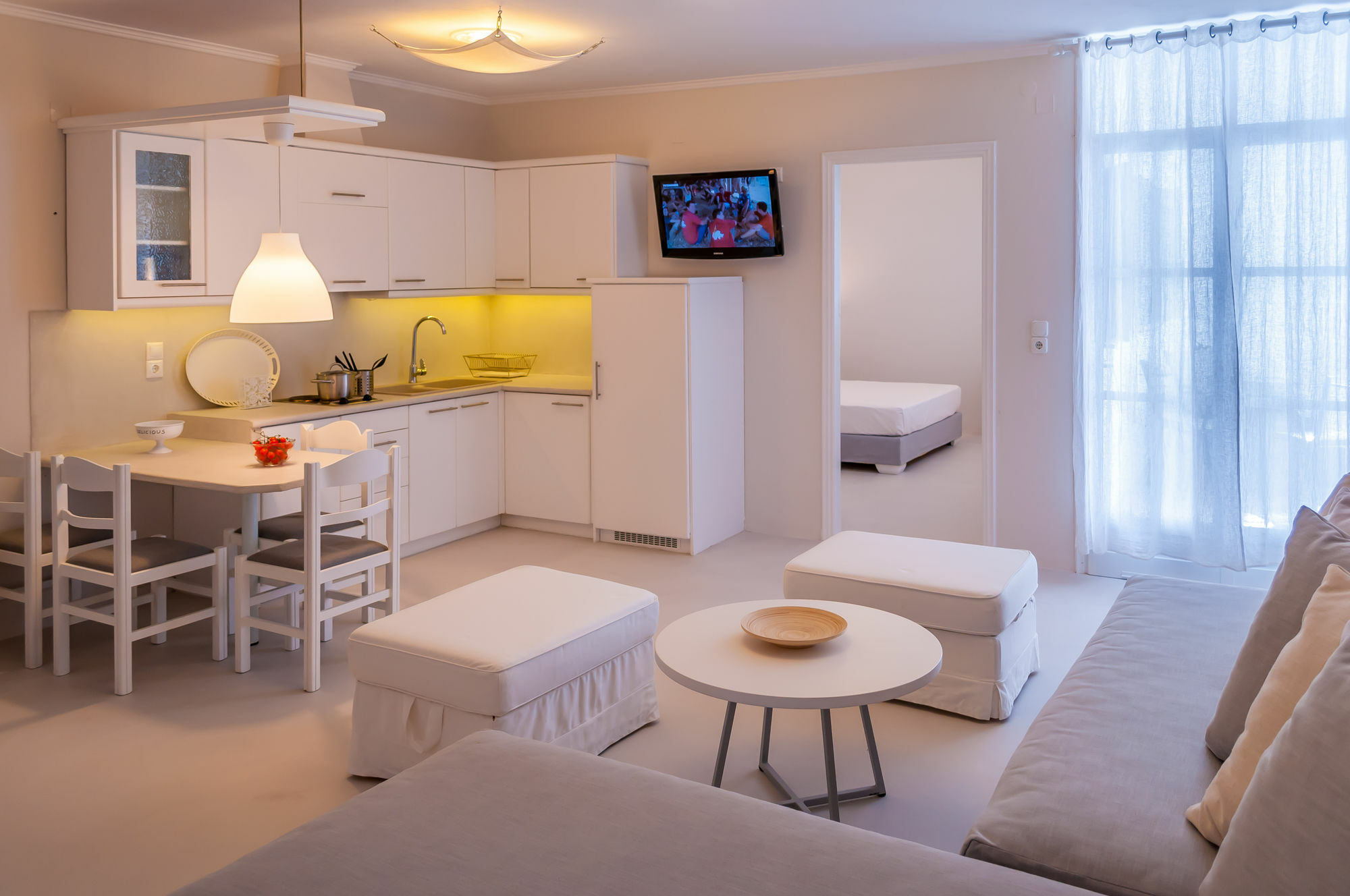 Milos Bay Suites Adamantas  Exterior foto